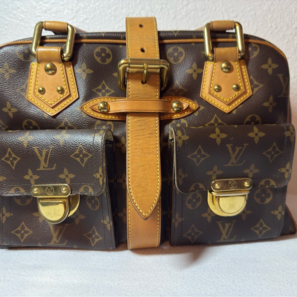 Louis Vuitton Manhattan Beige Interior with Leather Tag